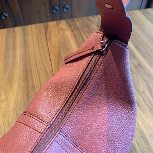Kenneth Cole, leather, purse, handbag, messenger, tote, hobo, raspberry pink EUC - Picture 4 of 16